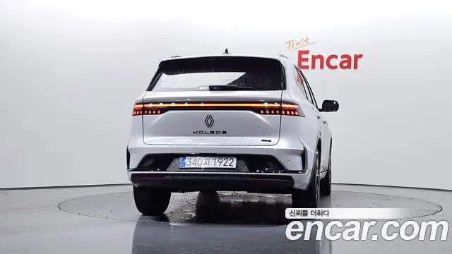 Renault-KoreaSamsung Grand Koleos Grand Koleos — Фото автомобиля 4