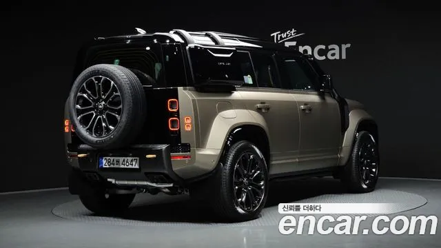 Land Rover Defender L663 — Фото автомобиля 2