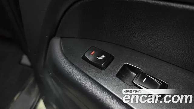 KG_Mobility_Ssangyong Rexton Новый Rexton Sport Khan Дизель 2.2 4WD — Фото автомобиля 27