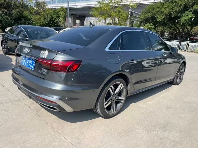 Audi A4L — Фото автомобиля 5
