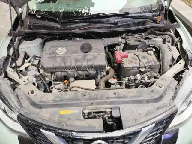 Nissan Tiida — Фото автомобиля 3