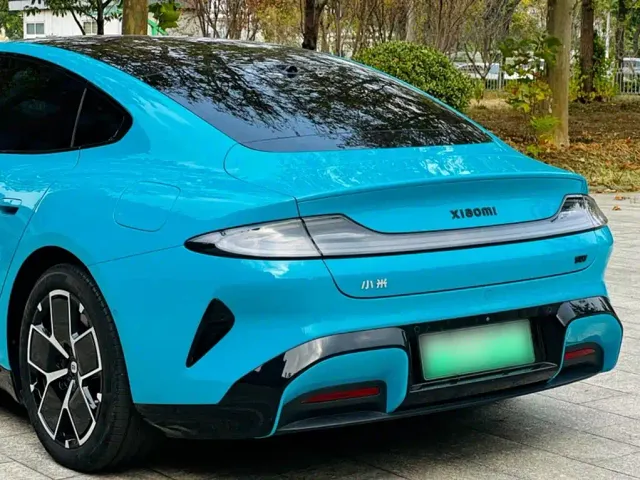 Xiaomi SU7 — Фото автомобиля 2