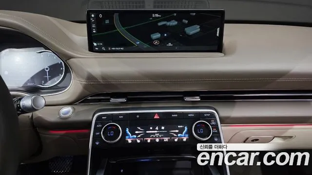 Genesis GV80 — Фото автомобиля 19