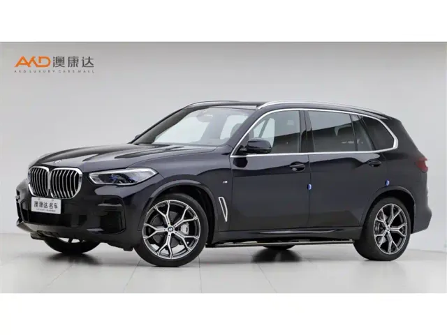 Фотография автомобиля — BMW X5
