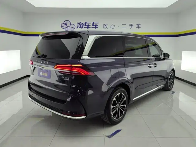 Roewe iMAX8 — Фото автомобиля 3