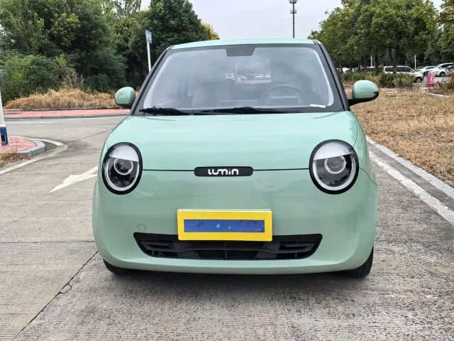 Changan Lumin — Фото автомобиля 2