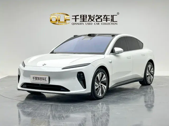 Фотография автомобиля — Nio ET5