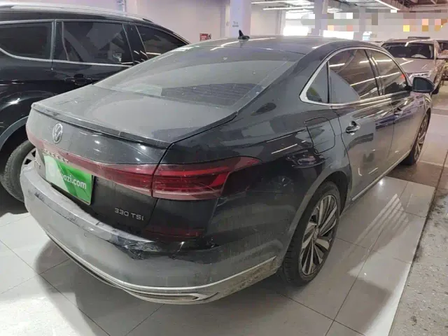 Volkswagen Passat — Фото автомобиля 6
