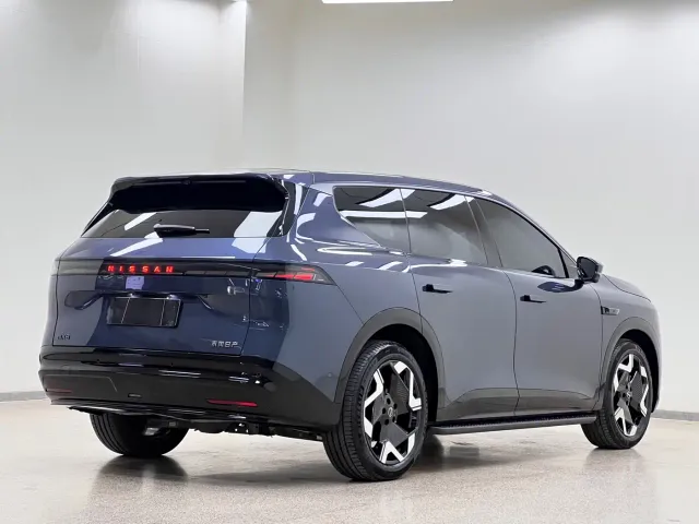 Nissan NX8 — Фото автомобиля 7