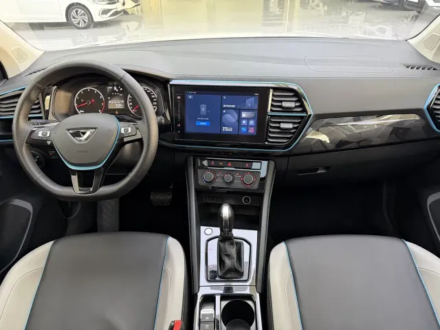 Jetta VS5 — Фото автомобиля 5