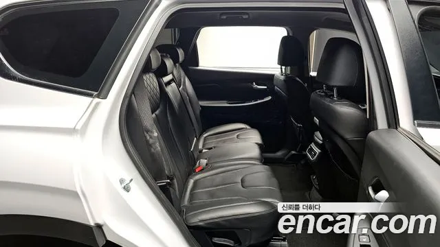 Hyundai Santafe Новый Santa Fe Бензин 2.5T 4WD — Фото автомобиля 11