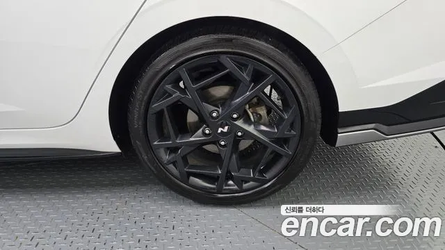 Hyundai Avante CN7 — Фото автомобиля 6