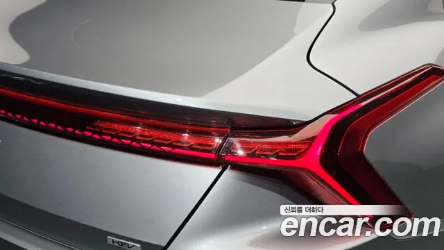 Kia K8 K8 Hybrid — Фото автомобиля 8