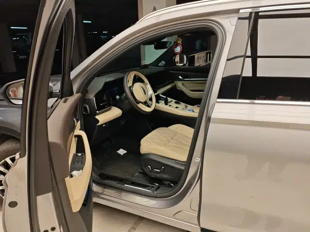 Geely Xingyue L — Фото автомобиля 2