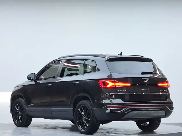 Jetta VS7 — Фото автомобиля 6