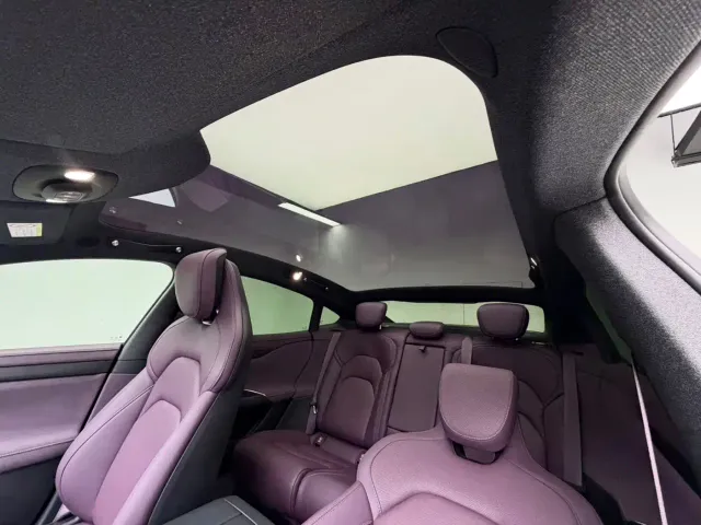 Xiaomi SU7 — Фото автомобиля 11