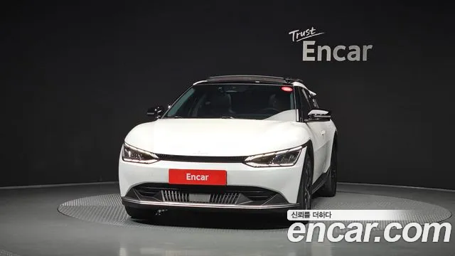 Kia EV6 — Фото автомобиля 3