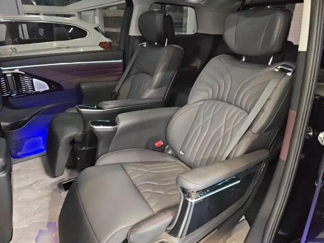 GAC Trumpchi M8 — Фото автомобиля 16