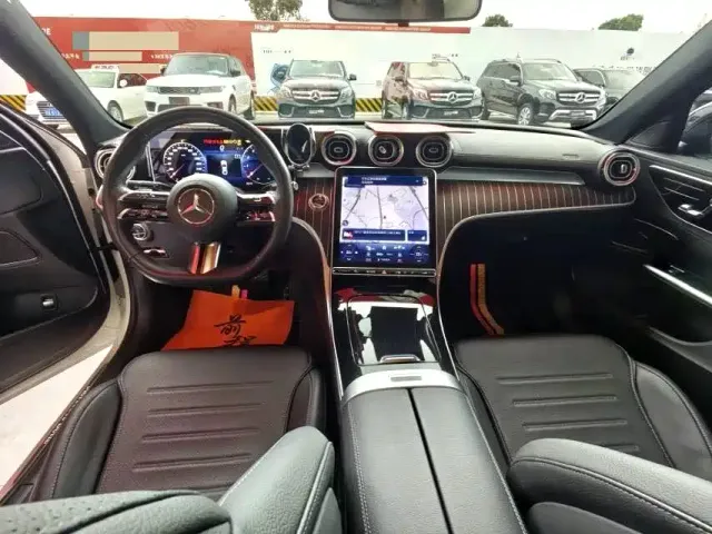 Mercedes-Benz C-Class — Фото автомобиля 8