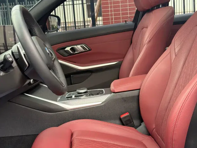 BMW 3 Series — Фото автомобиля 14