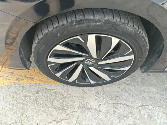Volkswagen Passat — Фото автомобиля 22