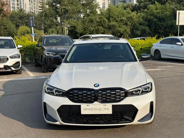 BMW 3 Series — Фото автомобиля 4