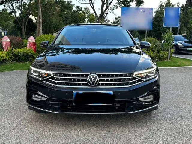 Volkswagen Magotan — Фото автомобиля 8