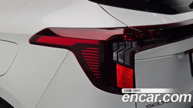 Kia Seltos New — Фото автомобиля 8
