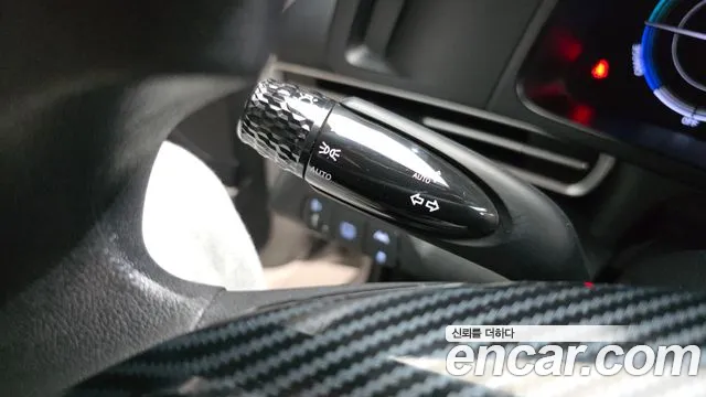 Hyundai AVANTE Smart — Фото автомобиля 15