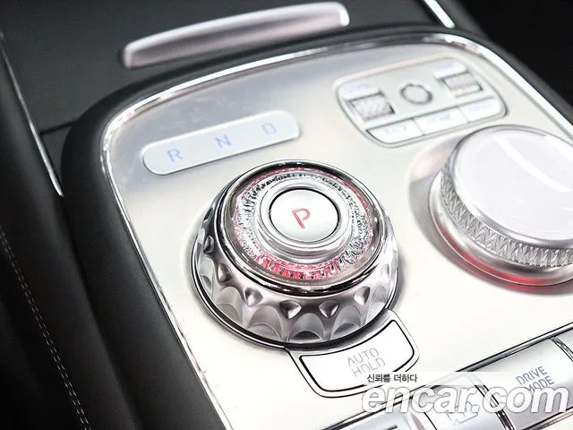 Genesis G90 Бензин 3.5 турбо AWD — Фото автомобиля 16
