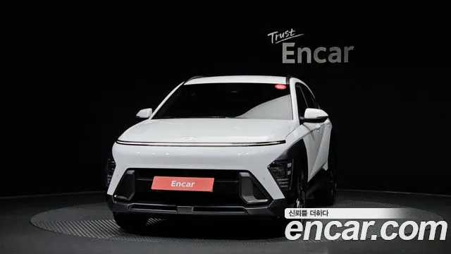 Hyundai Kona Kona (SX2) Бензин 2.0 2WD — Фото автомобиля 3