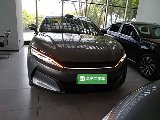 BYD Han L — Фото автомобиля 2