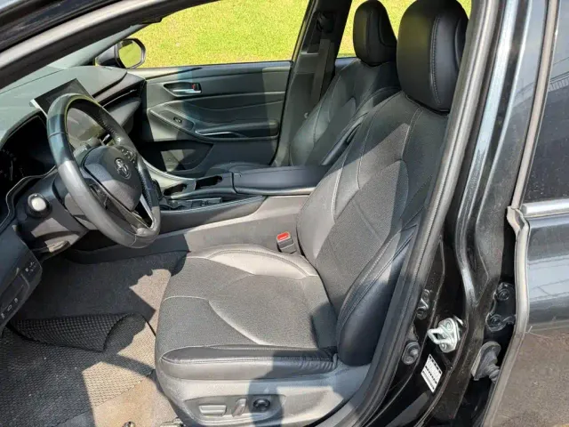 Toyota Avalon — Фото автомобиля 8