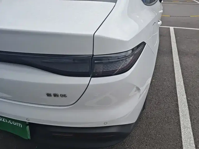 BYD Seal 05 DM-i — Фото автомобиля 7
