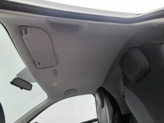 Roewe Clever — Фото автомобиля 14