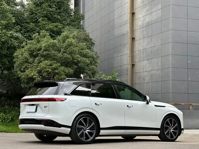 Xpeng G9 — Фото автомобиля 6