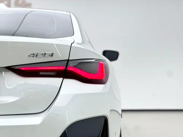 BMW 4 Series — Фото автомобиля 9
