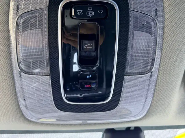 Hyundai Elantra — Фото автомобиля 14