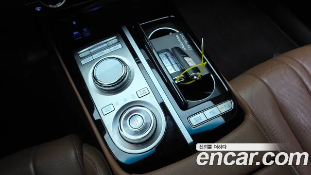 Genesis G80 RG3 — Фото автомобиля 12