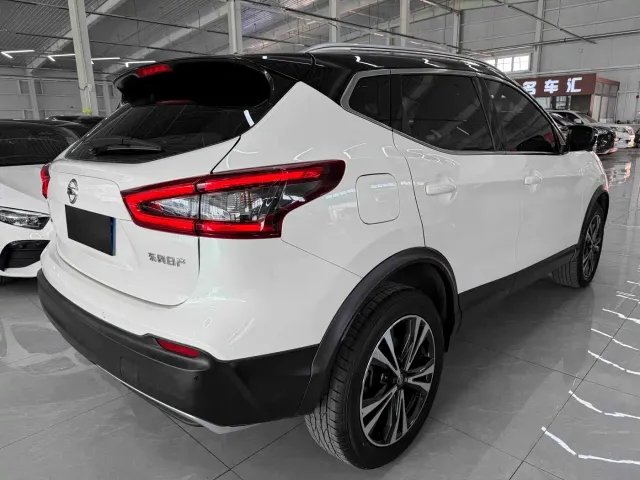 Nissan Qashqai — Фото автомобиля 4