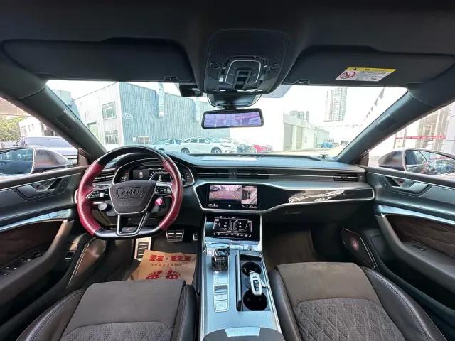 Audi A7L — Фото автомобиля 8
