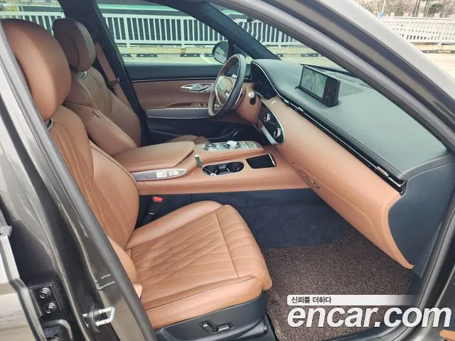 Genesis GV70 2.5T Бензин AWD — Фото автомобиля 12