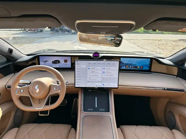 Stelato S9 — Фото автомобиля 11
