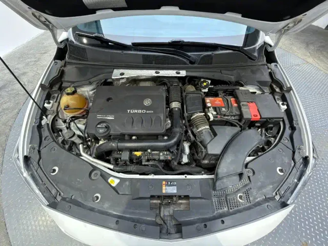 Buick Verano — Фото автомобиля 6