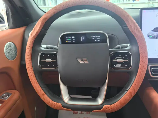 Li Auto L7 — Фото автомобиля 7