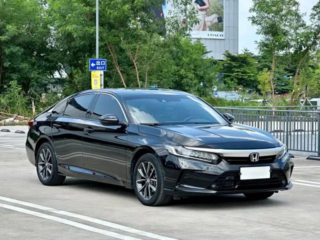 Honda Inspire — Фото автомобиля 3