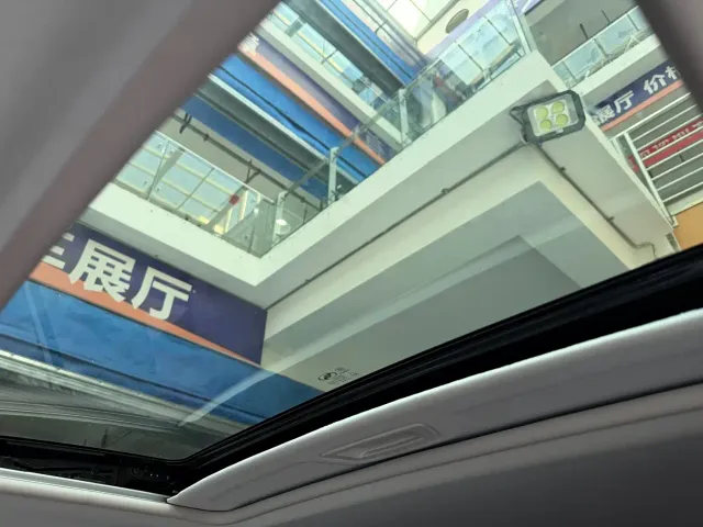 Chevrolet Monza — Фото автомобиля 13