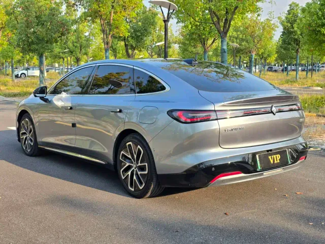 Baojun Xiangjing — Фото автомобиля 6