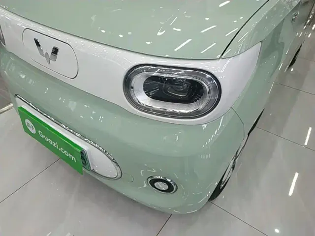 Wuling Hongguang Mini EV — Фото автомобиля 23