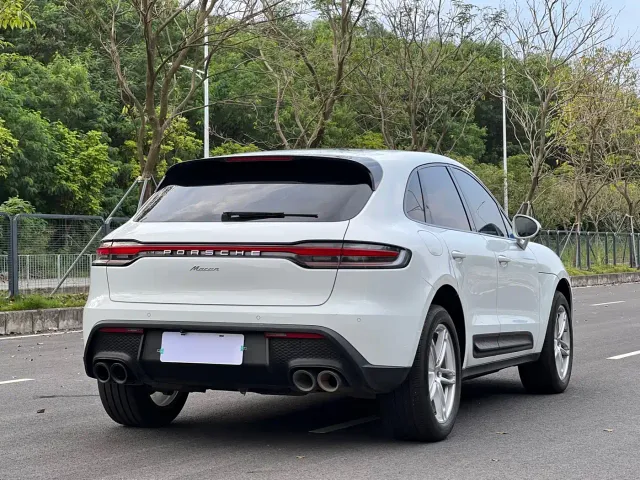 Porsche Macan — Фото автомобиля 18